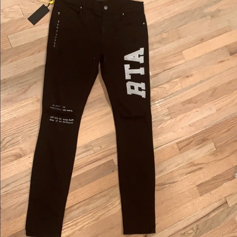 RTA jeans